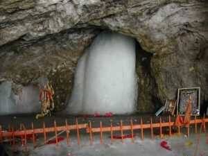 Amarnath Yatra cave