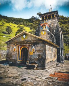 Madhyamaheshwar temple