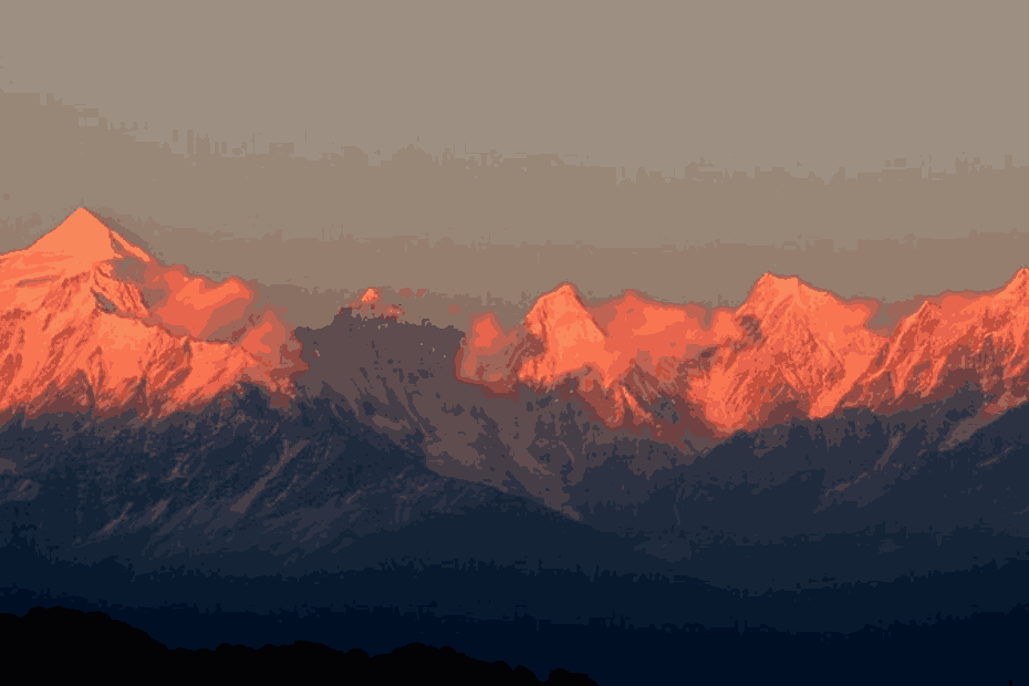 Scenic view of Panchachuli peaks from Munsiyari town