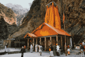 Scenic view of Yamunotri Temple